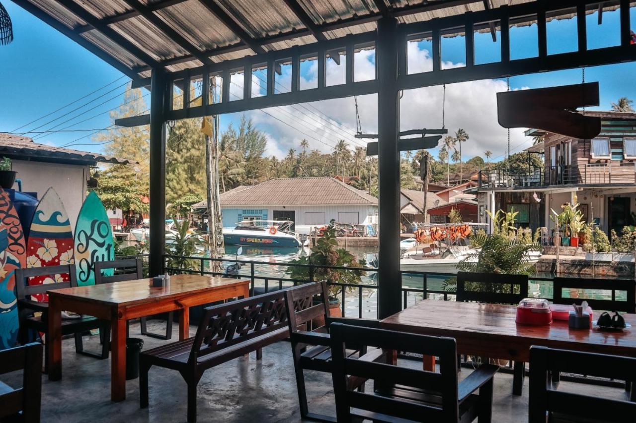 Baan Rabieng Talay Homestayบ้านระเบียงทะเล โฮมสเตย์เกาะกูด Ko Kut Exterior foto